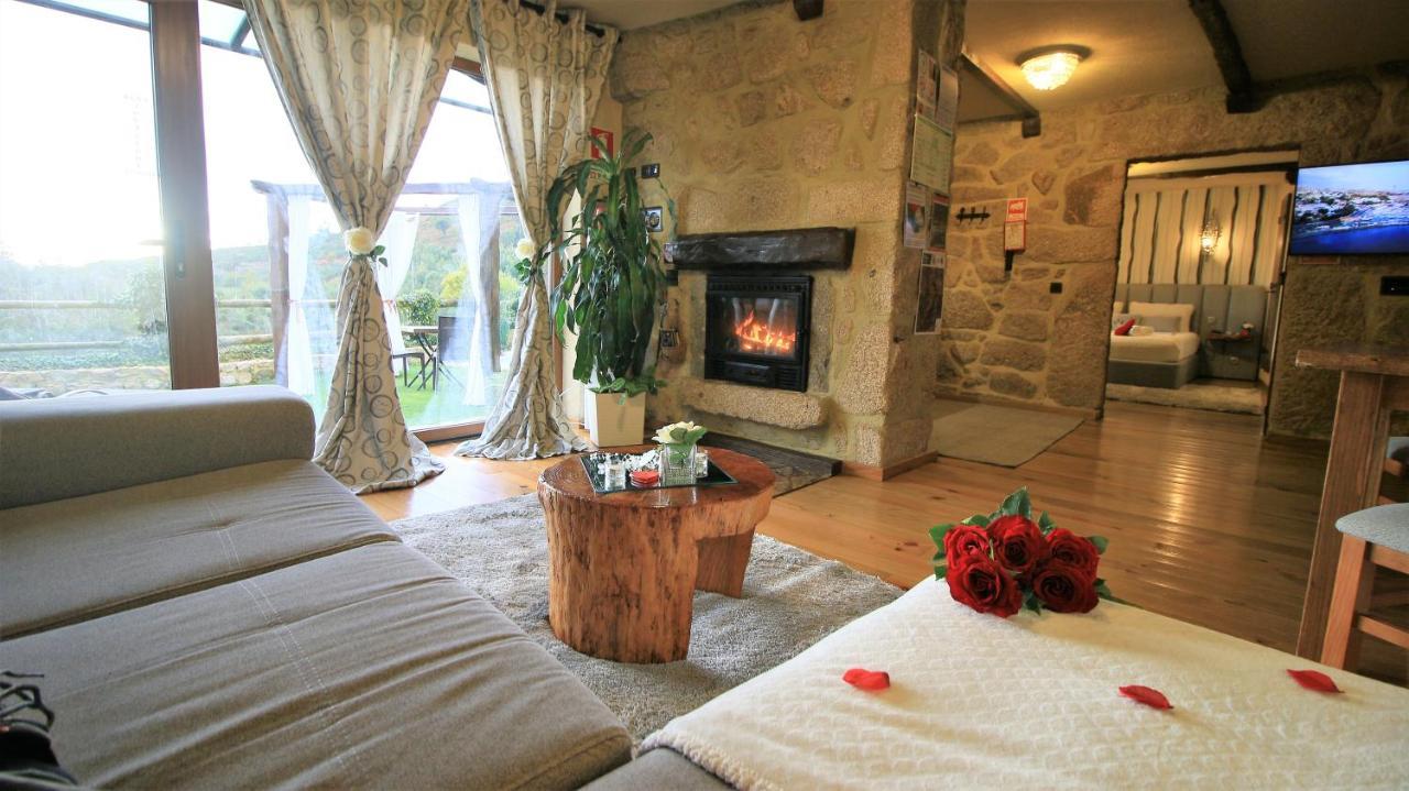 Love Story - Lareira & Sauna - Piscina Arcos de Valdevez Luaran gambar